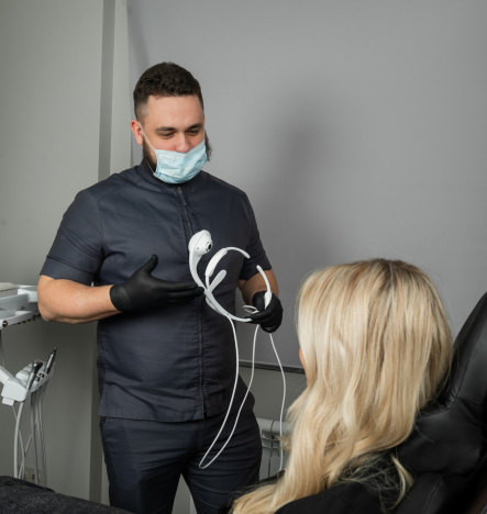 Керамические виниры (E-max)